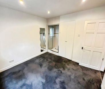 Alexandra Road, Addlestone, Surrey, KT15 2PQ - Photo 6