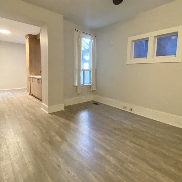 For Lease - 1078 College Street Unit# Main, Toronto, Ontario - Photo 1