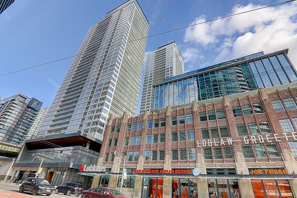 For Lease - 17 Bathurst Street Unit# 2216, Toronto, Ontario - Photo 1