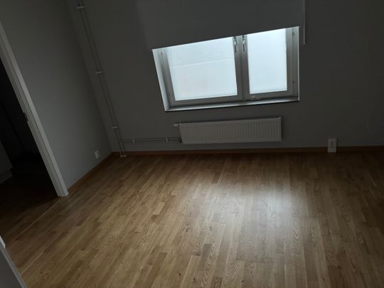 Söra Skolväg, Åkersberga - Photo 1