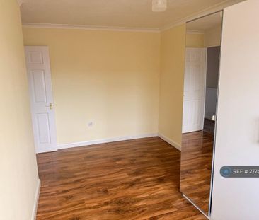 3 bedroom end of terrace house to rent - Photo 5