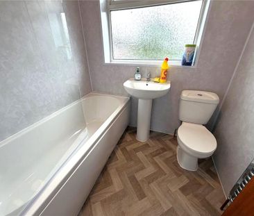 2 bedroom semi-detached house to rent - Photo 5