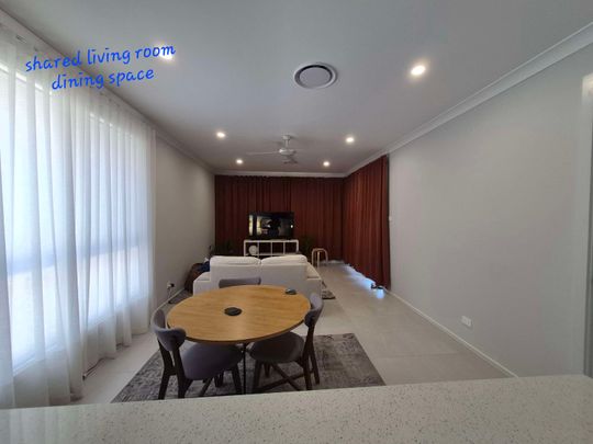 Woongarrah - Photo 1