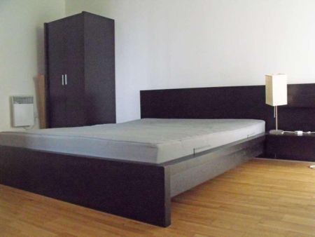 1 bedroom apartment to rent - Photo 2