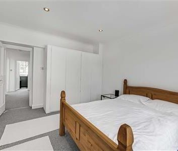 Parkland Gardens, SW19 - Photo 6