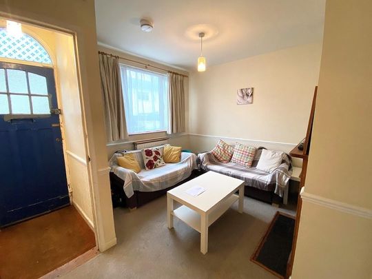 3 bedroom terraced house to rent - Photo 1
