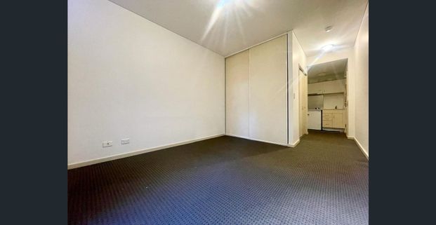 Studio type apartment for rent! - Photo 1
