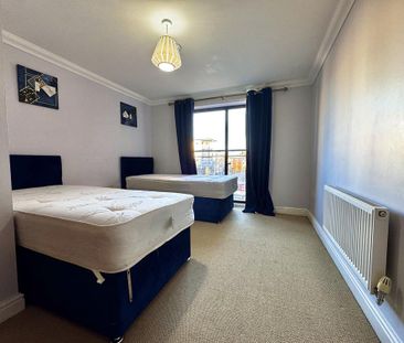 2 bedroom flat to rent - Photo 5