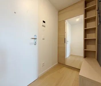 2-Zimmer-Wohnung Erstbezug mit Rooftop-Pool und Fitness - Photo 3