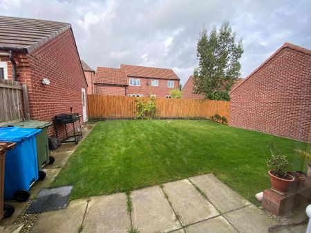 4 Bedroom Detached House To Rent - Photo 4