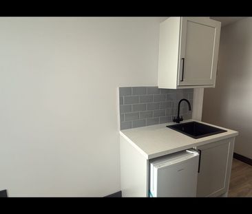 Studio Flat, London, W3 - Photo 5