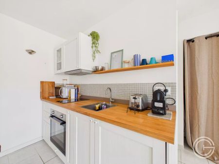 Location Appartement 2 pièces 29m² NICE 06300 - Photo 3