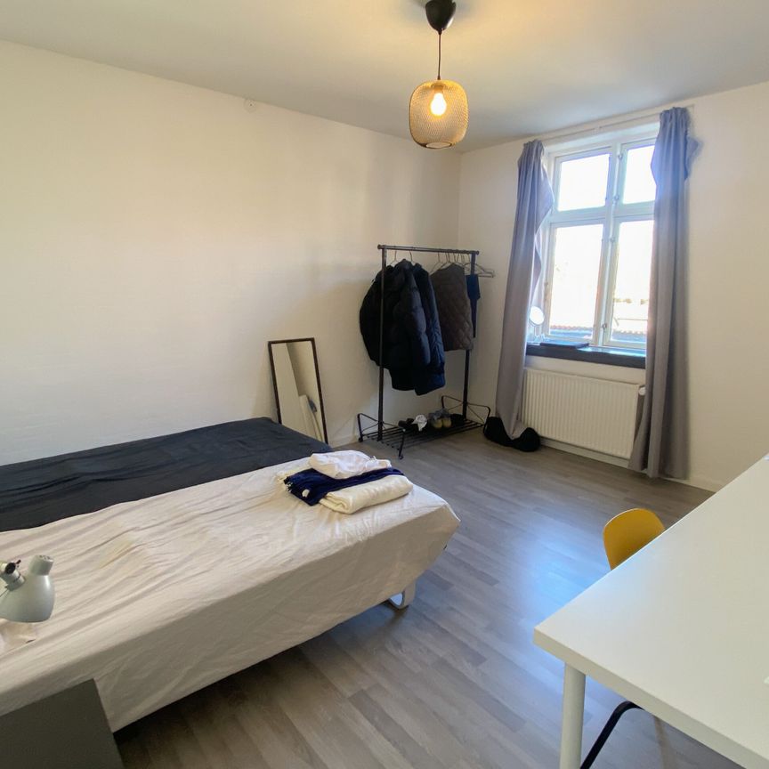 Delevenlig 4-værelses lejlighed i Aalborg vestby - Foto 1