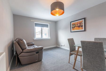 2350L Alan Breck Gardens, Edinburgh, EH4 7HU - Photo 4