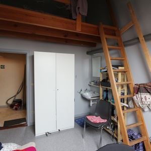 kamer 13 - ruime duplex vrij wegens stopzetten studie - Merelstraat 47 - Photo 3