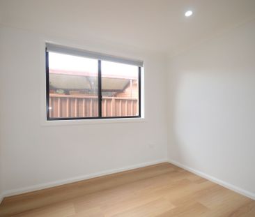 Beautiful Brand New 2 Bed Granny Flat!! - Photo 3