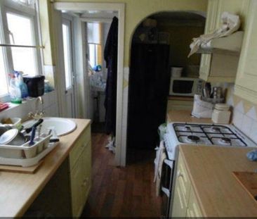 4 bedroom house share to rent - Photo 4