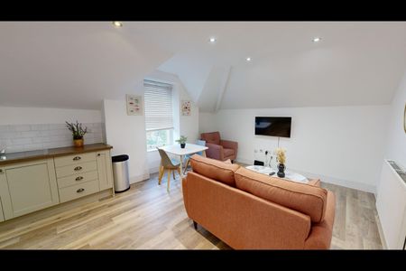 2 Bed Flat, Portland Road, NG7 - Photo 4