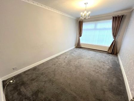 3 bedroom semi-detached house to rent - Photo 5