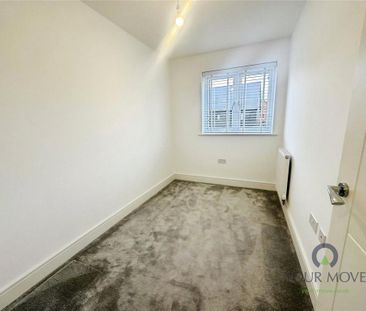 3 bedroom end of terrace house to rent - Photo 5