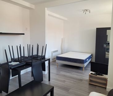 Location Appartement 1 pièce 34m² - Photo 1