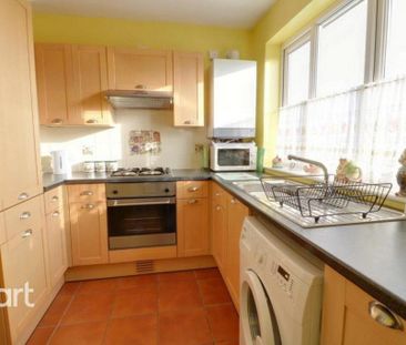 2 bedroom maisonette to rent - Photo 4