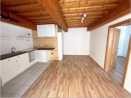 Hofseitige Drei Zimmer Wohnung in Frohsdorf! - Foto 2