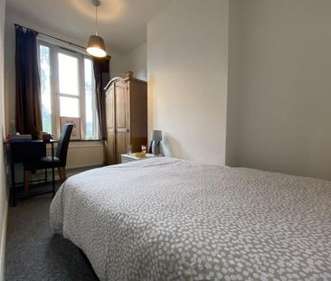 4 bedroom terraced house to rent - Photo 6