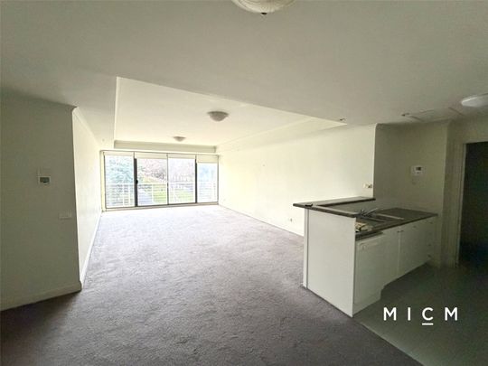 333/299 Spring Street - Photo 1