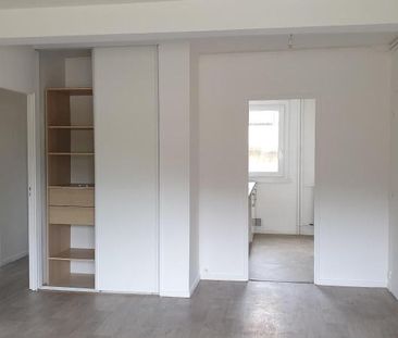 Location Appartement 3 pièces 68m² POITIERS 86000 - Photo 1