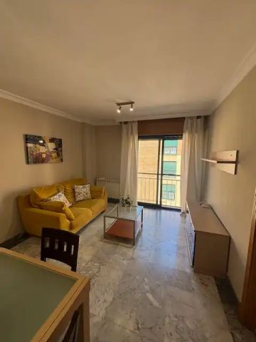 Apartamento de alquiler en Calle la Cora, 4, Parque Lagos - Photo 3