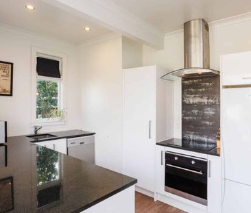 Easy care living on Havill - Photo 5