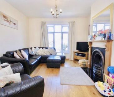 6 Bed Semi-Detached House, Carlisle Avenue, W3 - Photo 1