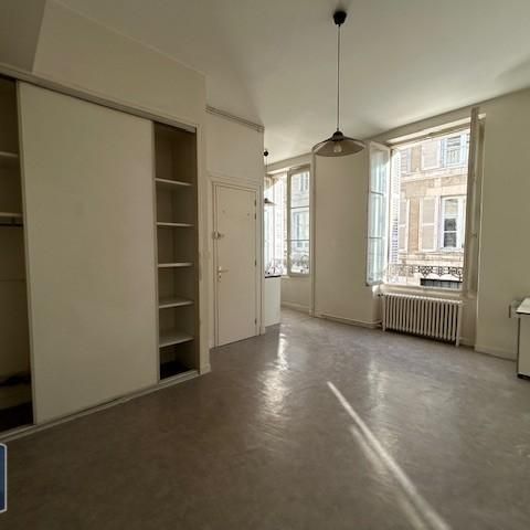 Location Appartement 2 pièces 34m² POITIERS 86000 - Photo 1