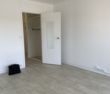 Location Appartement 1 pièce 24m² VITRY SUR SEINE 94400 - Photo 3