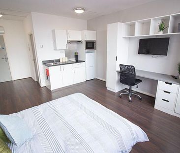 Studio to rent - Photo 4