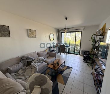Location Appartement 2 pièces 53m² MONTAIGU VENDEE 85600 - Photo 2