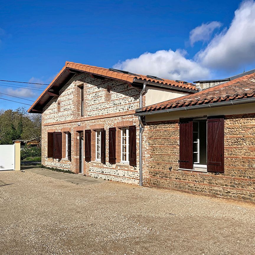 Location Maison 4 pièces 101m² LEGUEVIN 31490 - Photo 1