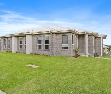 Brand new four-bedroom family home in sought-after Menangle Park - Photo 5