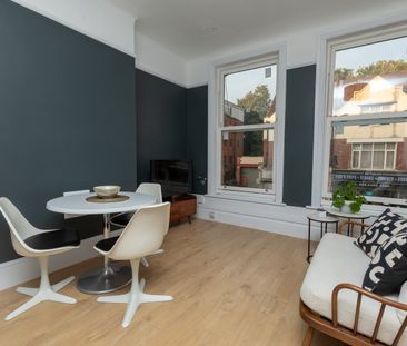 Room in a Shared Flat, Springbank Road, SE13 - Photo 2