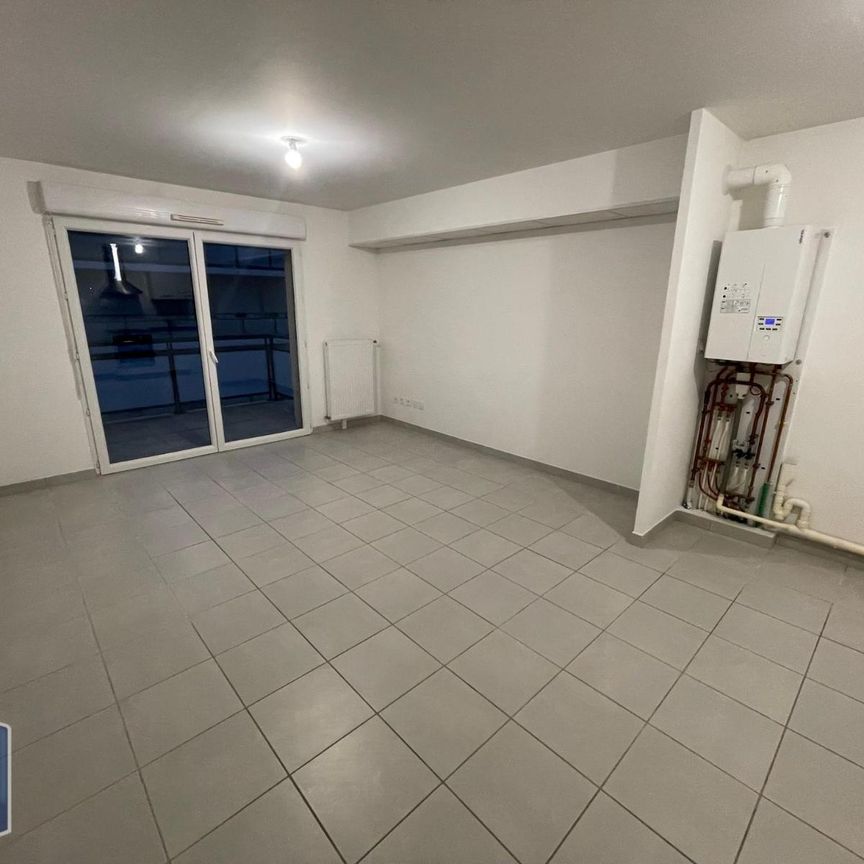 Location Appartement 2 pièces 42m² CHEVIGNY ST SAUVEUR 21800 - Photo 2