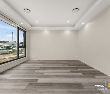 6 Nell Edeson Street, Taylor ACT 2913 - House For Rent | Domain - Photo 3