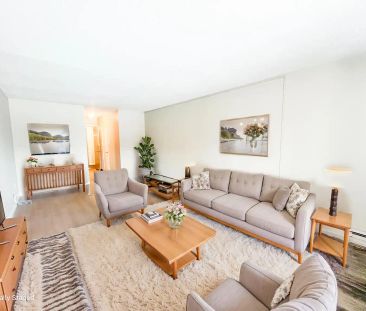 Rae 3954 Apartments — Bachelor - Photo 1