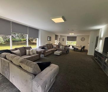 1 bedroom in a house share to rent - Photo 4