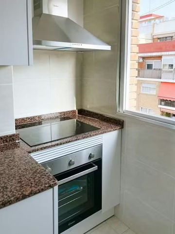 Carrer del Bisbe Jaume Pérez, Valencia, Valencian Community 46006 - Photo 2