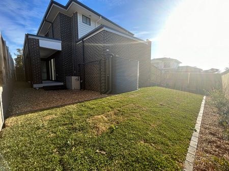 Nearly New 4 Bedroom Double Storey House are leasing! Now Available - Photo 5