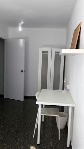 Calle Doctor Moliner, Valencia, Valencian Community 46010 - Photo 5