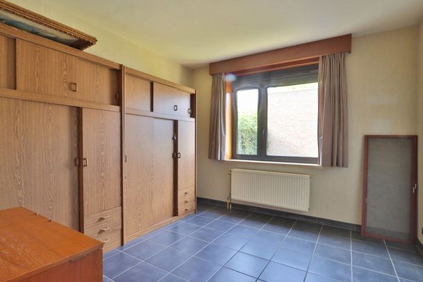 Gelijkvloers 2-slaapkamer appartement met garage in Melsele! - Foto 1