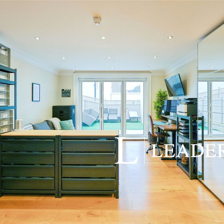 2 bedroom maisonette to rent Wilbury Avenue, Hove, BN3 - Photo 1