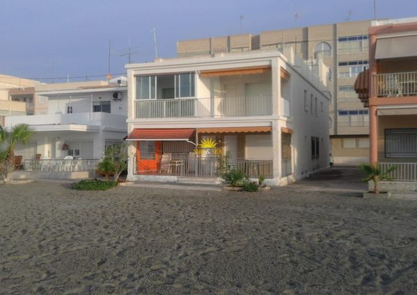 3-BEDROOM APARTMENT WITH SEA VIEWS IN SANTA POLA - ALICANTE